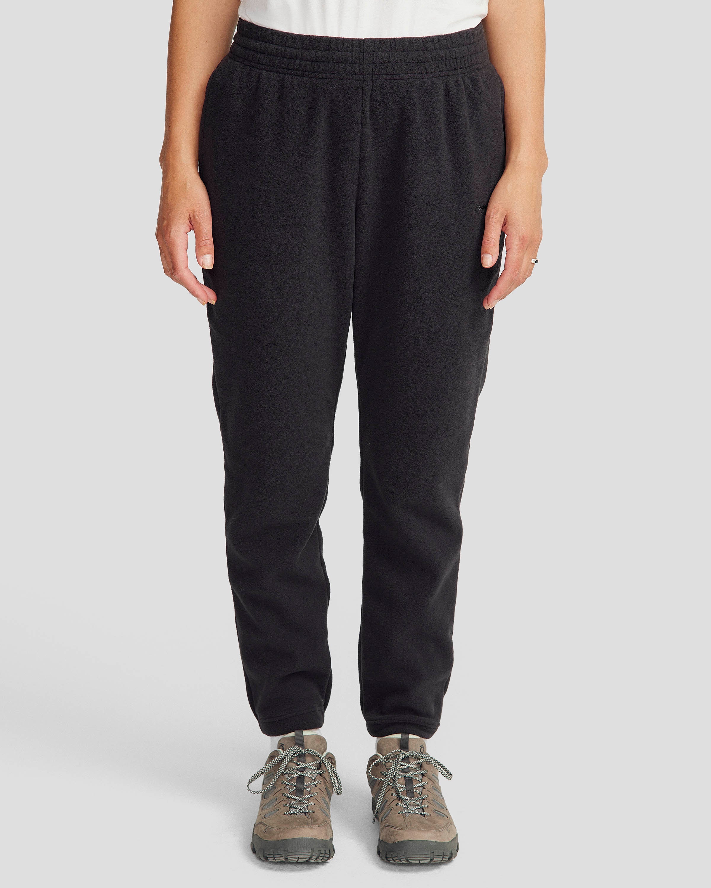 Women's Ridge 100 PrimaLoft® Bio Joggers - Black – Kathmandu UK