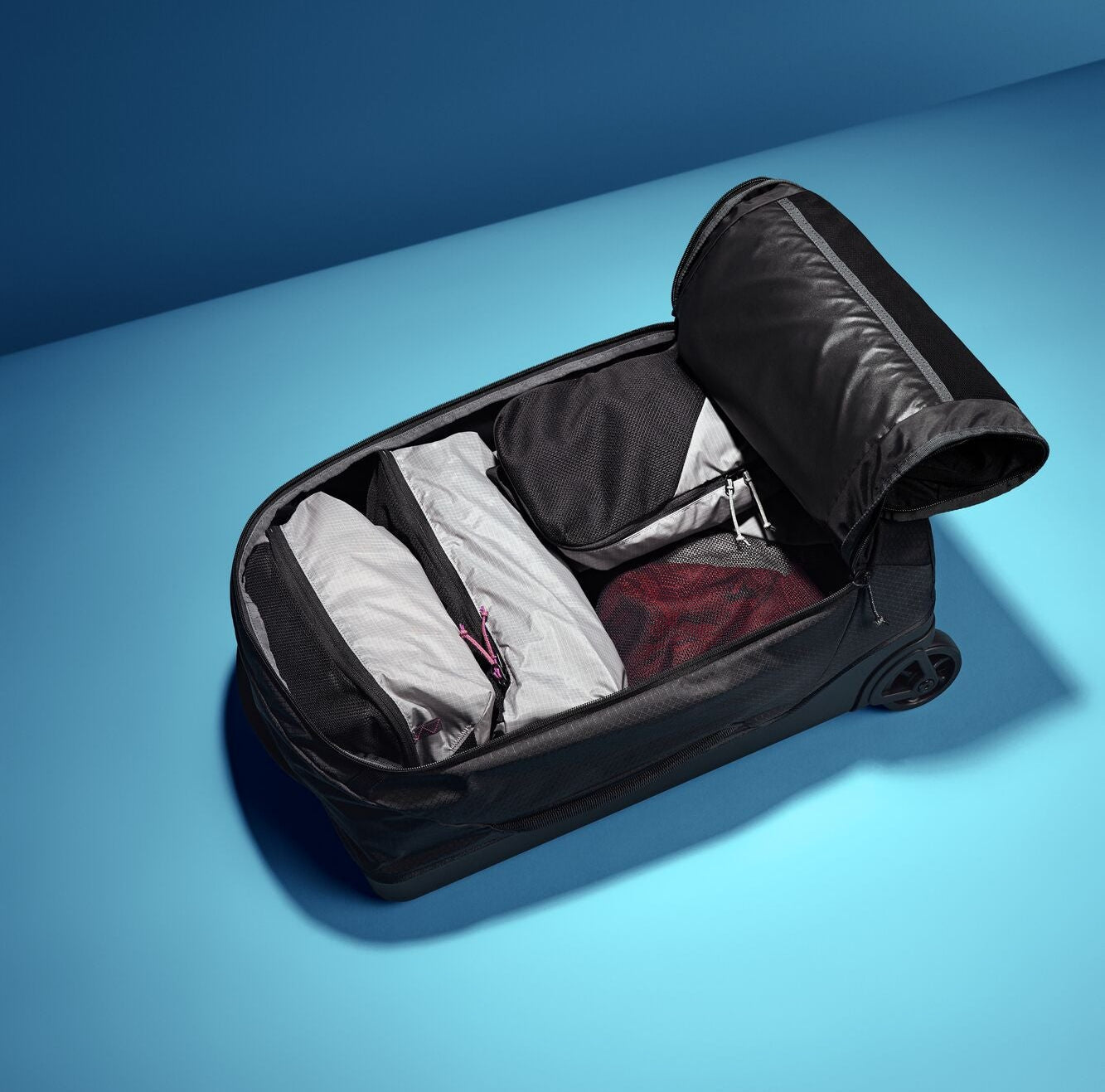 Spacious packing space