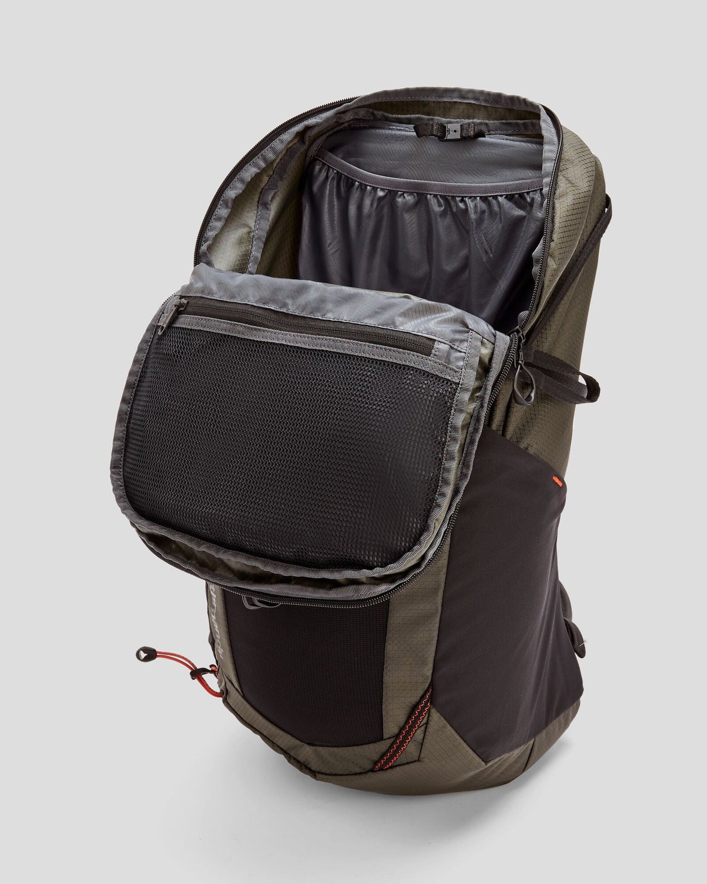 a1467_586_valorous_pack_28l_e_1743631477000