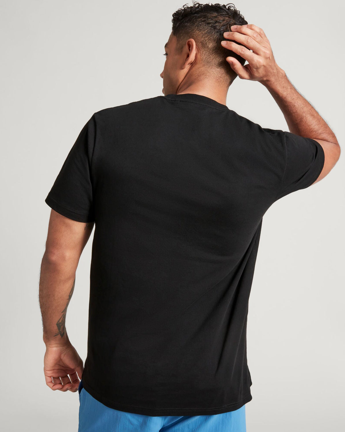 a1596_902_horizon_print_mens_short_sleeve_t_c_1743629977000