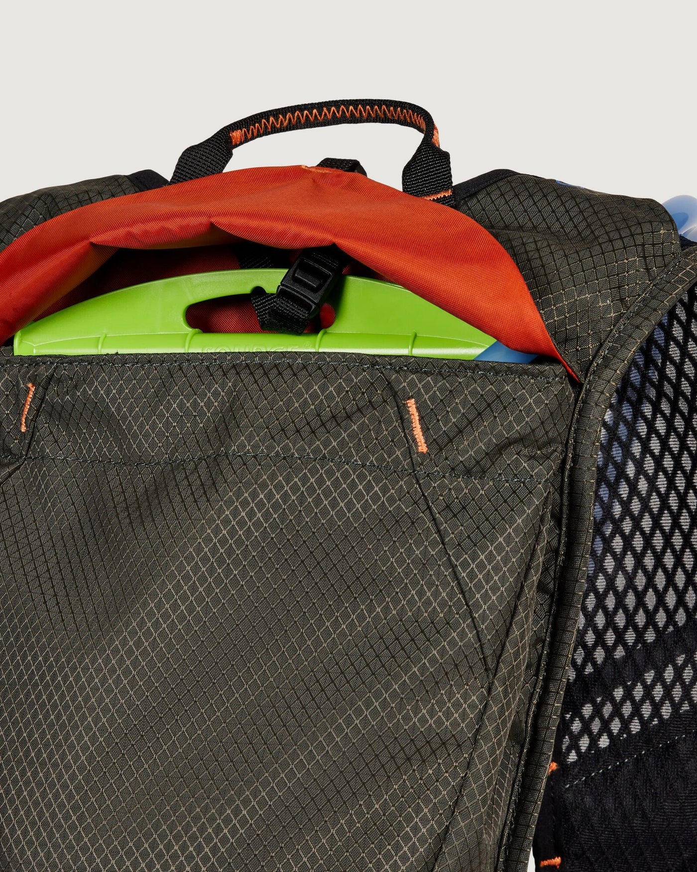 b0426_586_veos_pack_5l_d_1743631147000