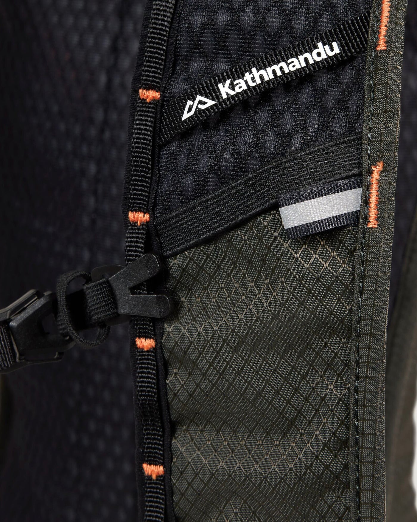 b0426_586_veos_pack_5l_f_1743631115000