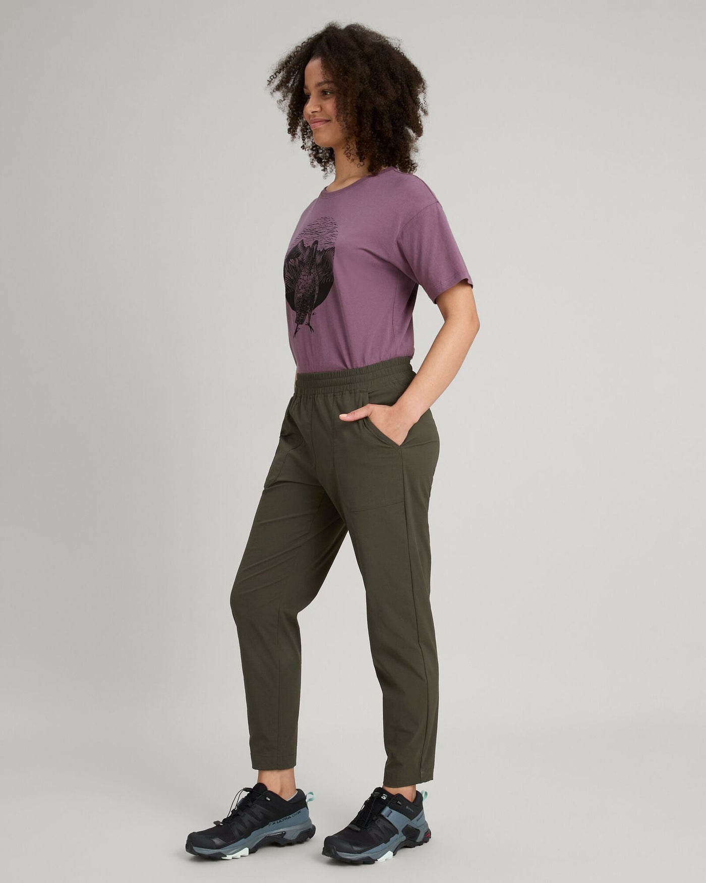 b0498_586_miro_womens_tapered_pants_c_1743630426000