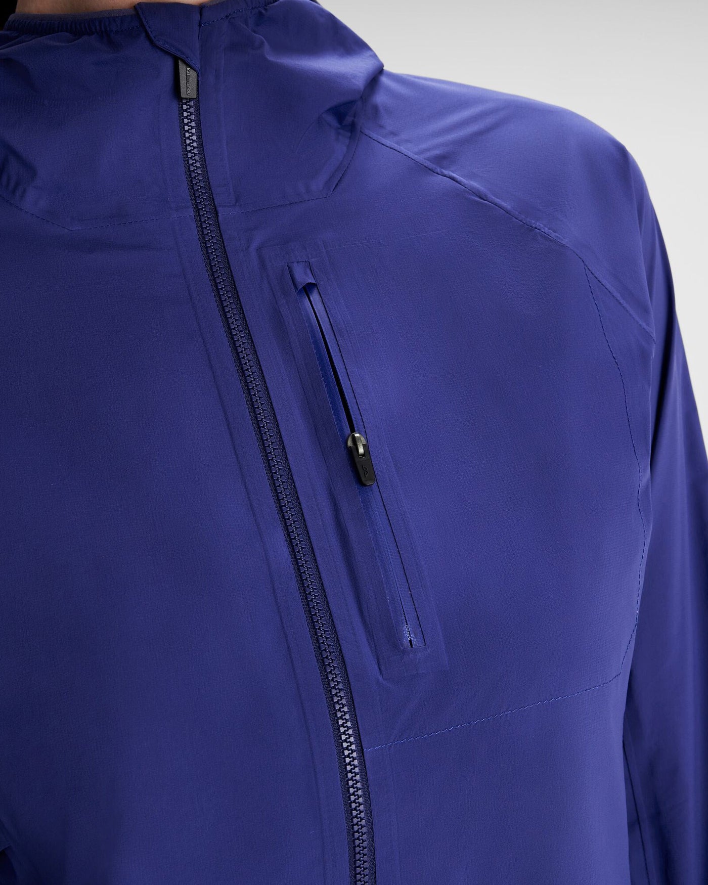 b0651_ofd_seeker_womens_2_5l_rain_jacket_f_1743633190000