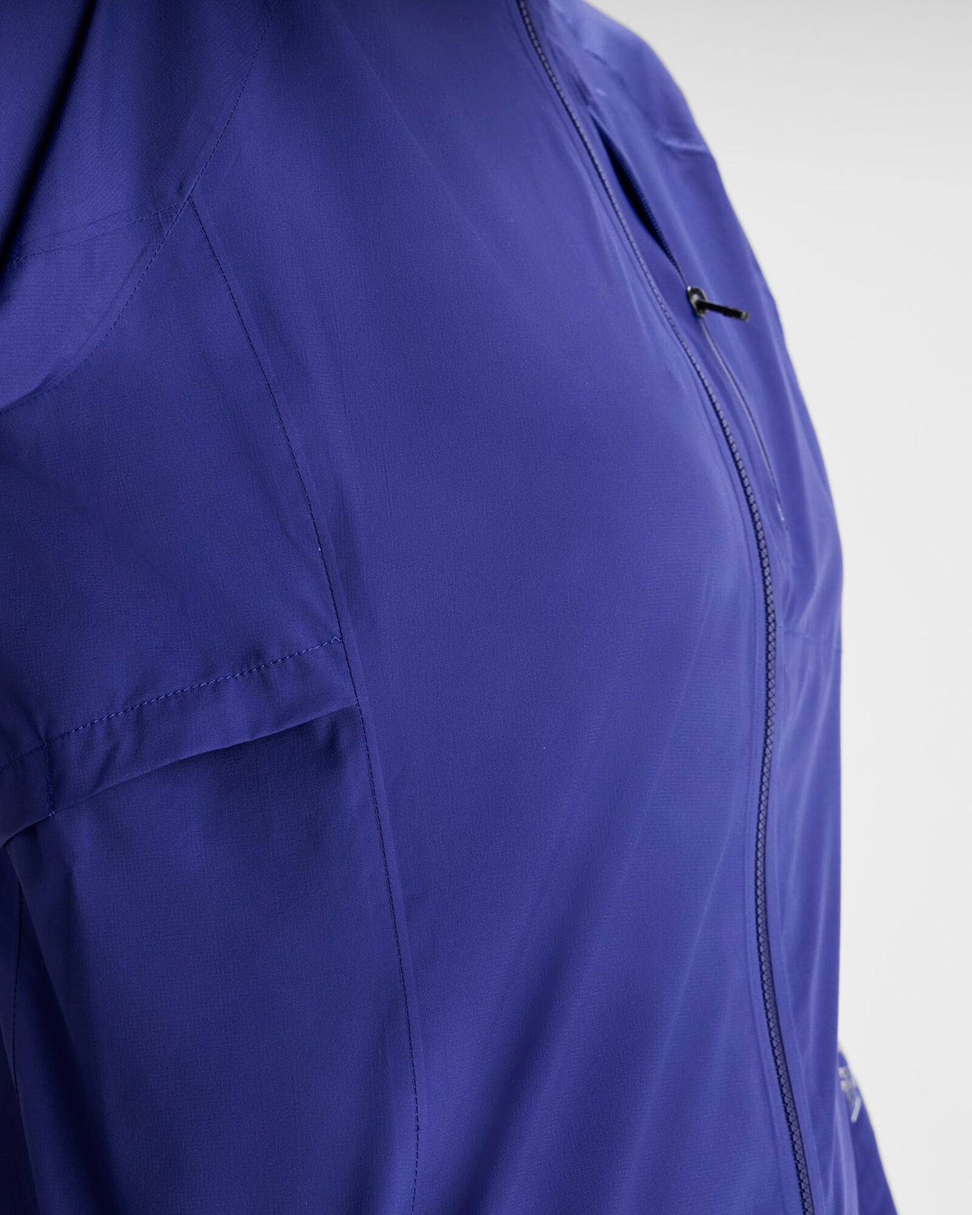 b0651_ofd_seeker_womens_2_5l_rain_jacket_h_1743633192000