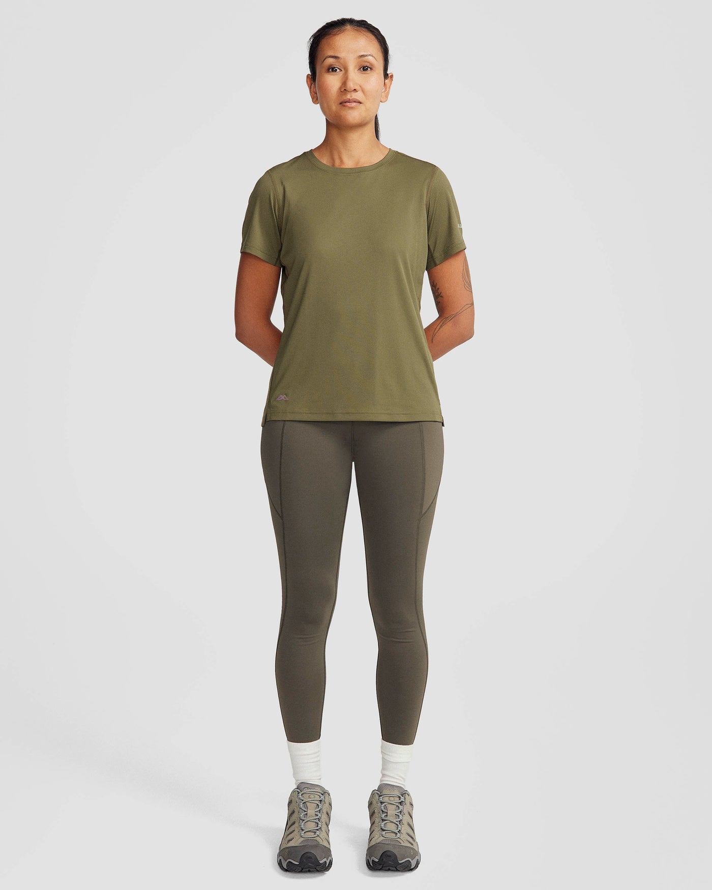 b0732_ojy_seeker_womens_short_sleeve_tee_b_1743629236000