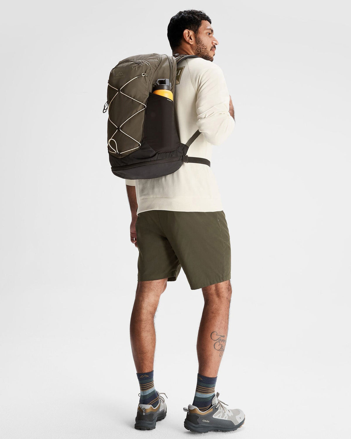 Axon Escape Backpack - 28L - Dark Moss – Kathmandu UK