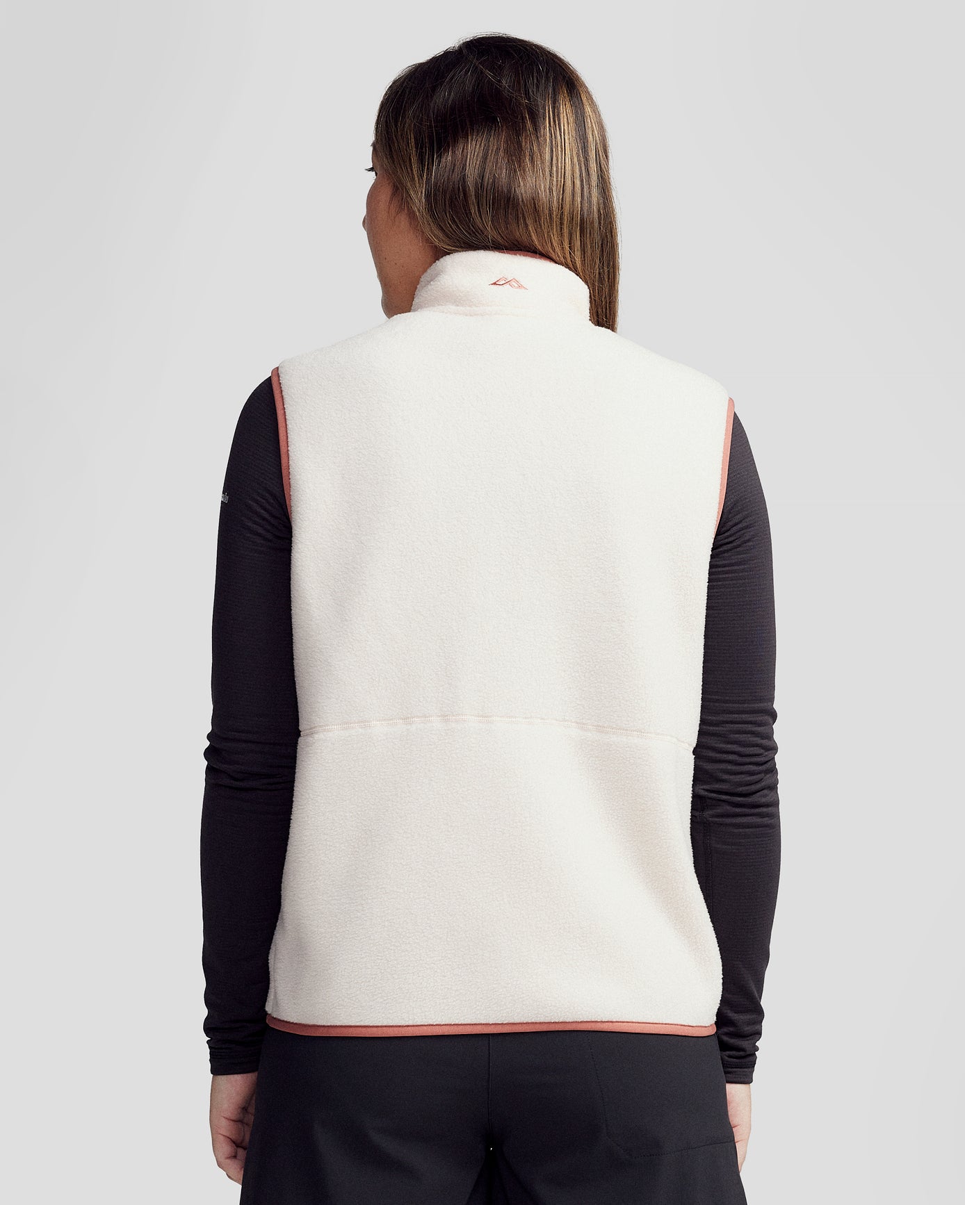 b1516_orj_womens_trailhead_fleece_ves_d_1754352347000