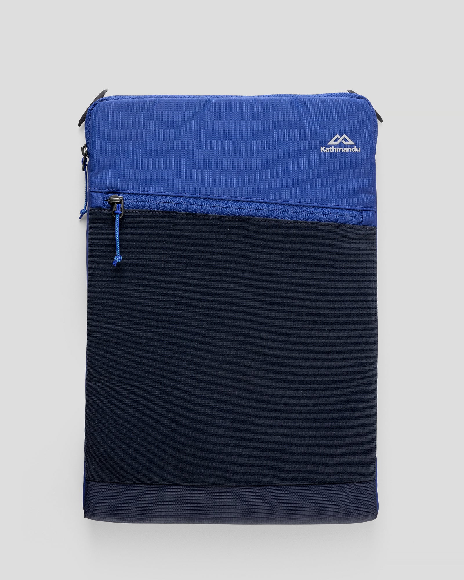 Trailhead Accessory Digi Pouch - Bright Navy/Pure Navy – Kathmandu UK